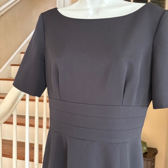 J Crew Classic Chic 100% Wool Black Dress Versatile Office or Dressy Size 6 - Picture 2 of 5